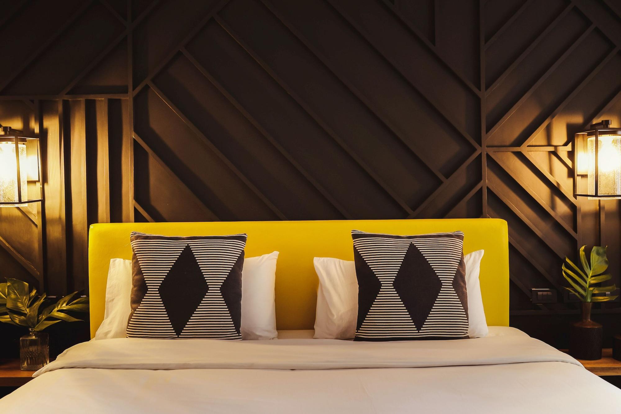 The Bourke Hotel Davao Екстер'єр фото