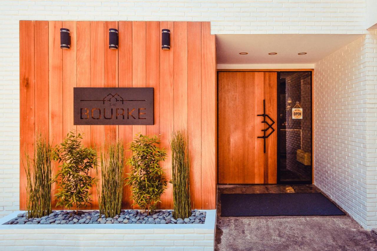 The Bourke Hotel Davao Екстер'єр фото